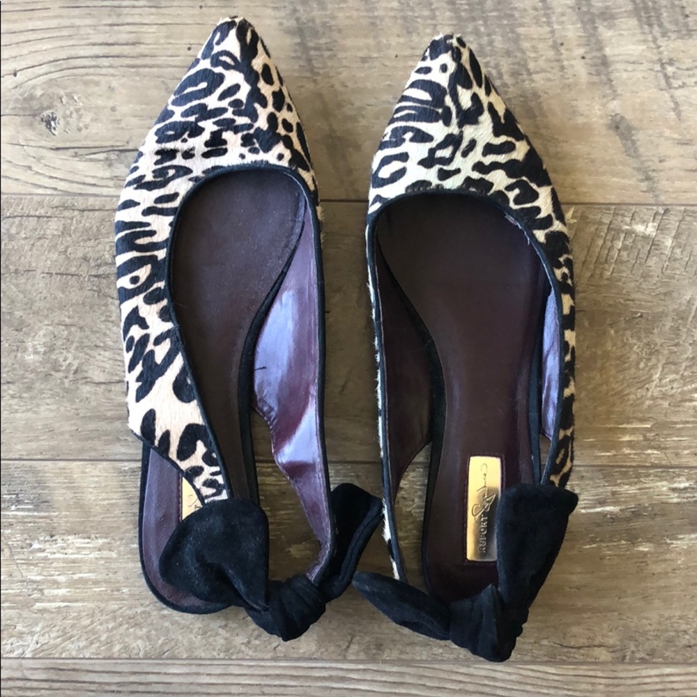 Report Signature leopard print flats